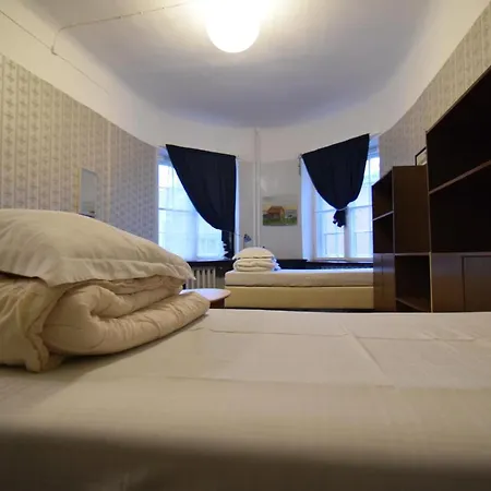Hostal One Old Town *