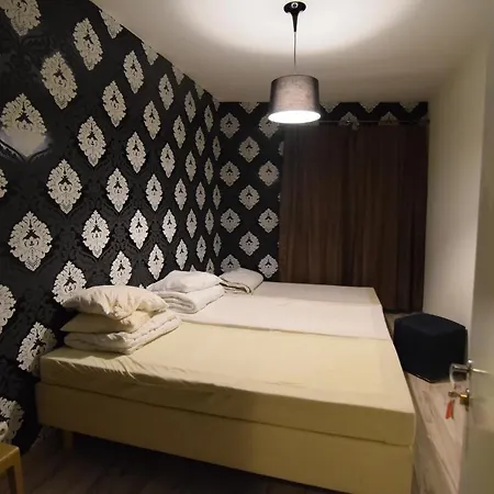 One Old Town Hostel *