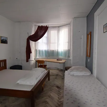 Hostel One Old Town